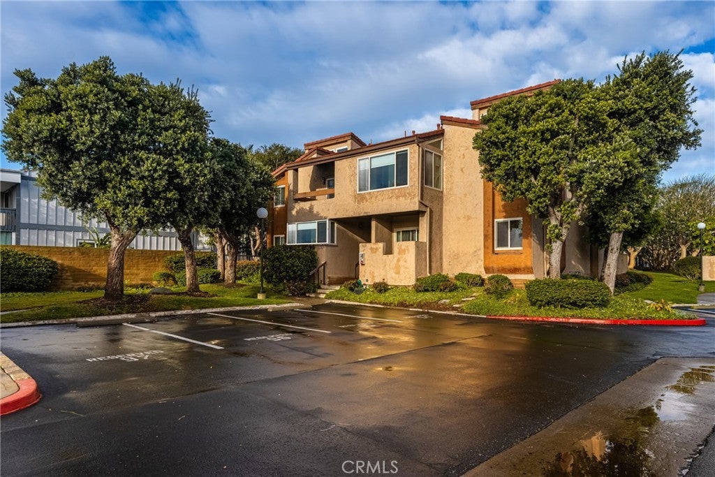 Photo of Listing #OC25035352