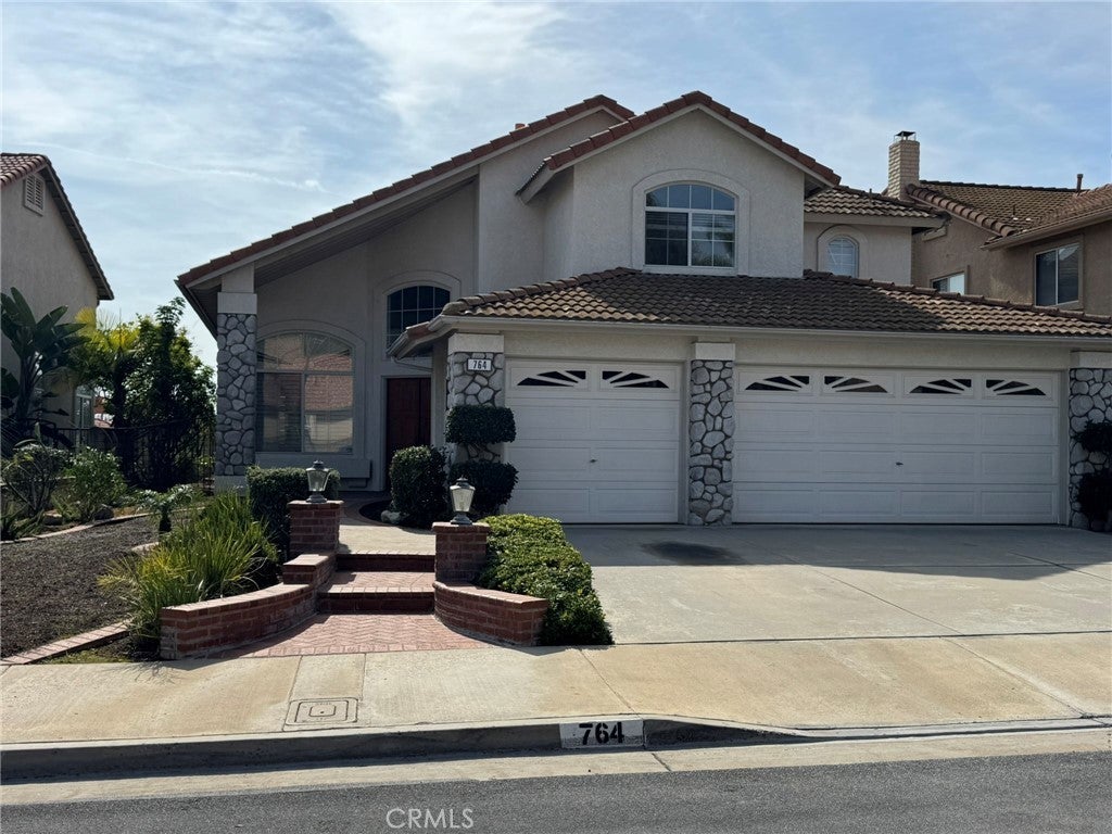 Photo of Listing #OC25036276