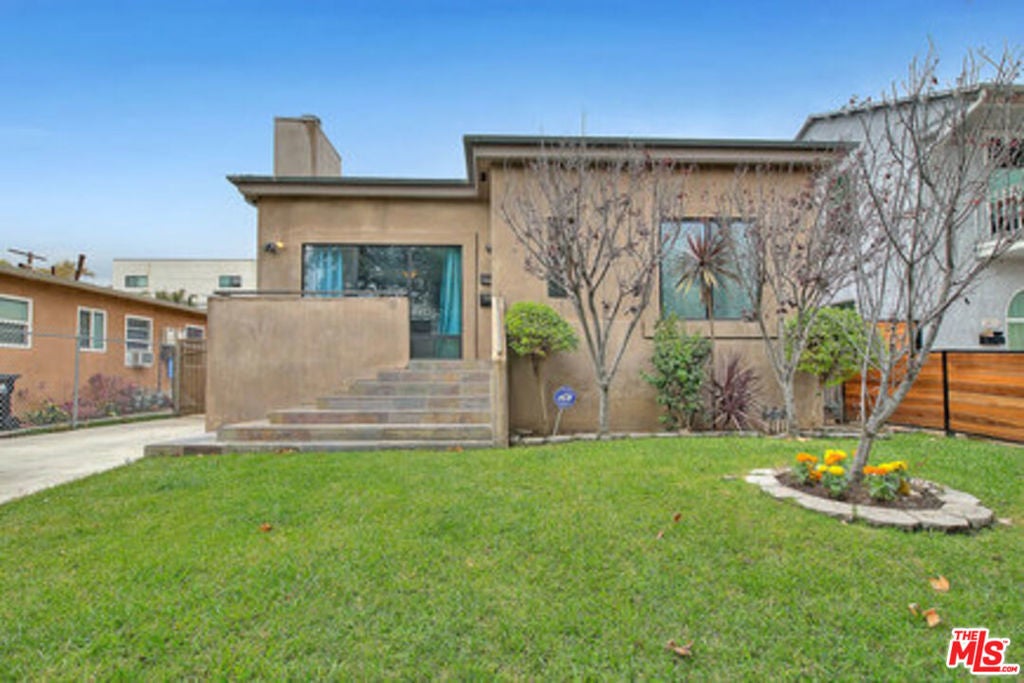 Photo of Listing #25499997