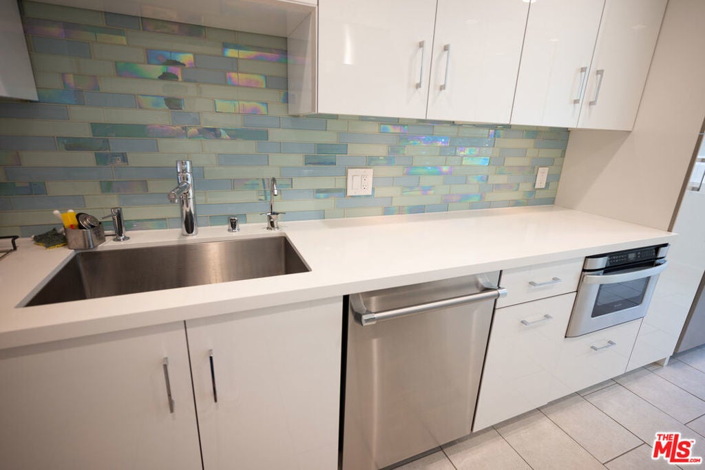 Photo of Listing #25499323