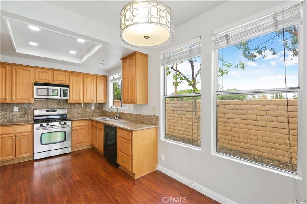 Photo of Listing #PW25036855