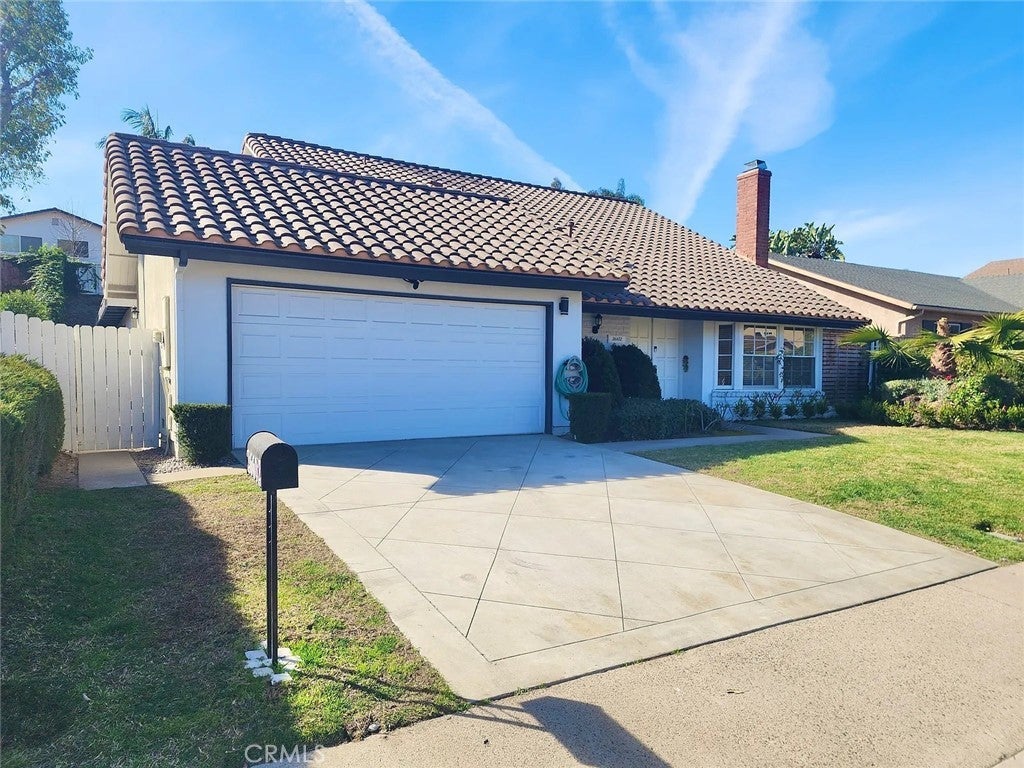 Photo of Listing #OC25037105