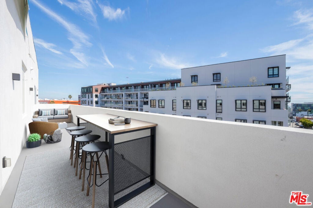 Photo of Listing #25500749