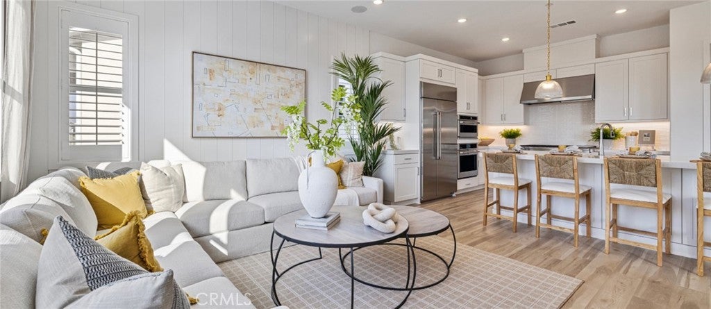 Photo of Listing #OC25037687