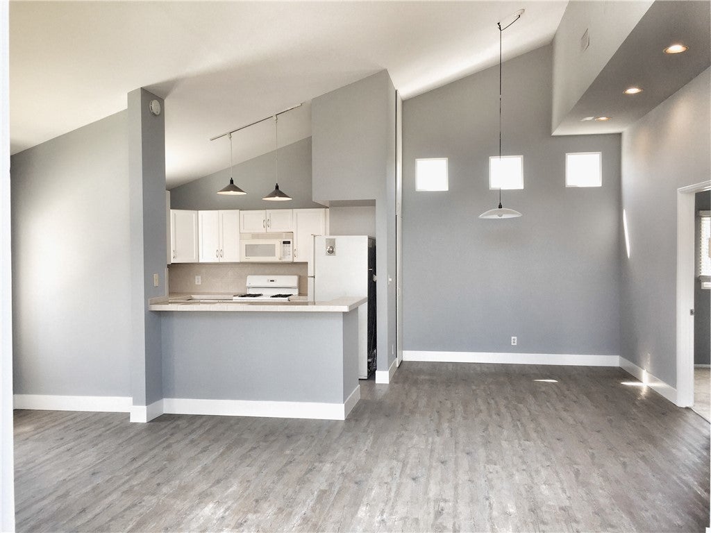 Photo of Listing #OC25038426