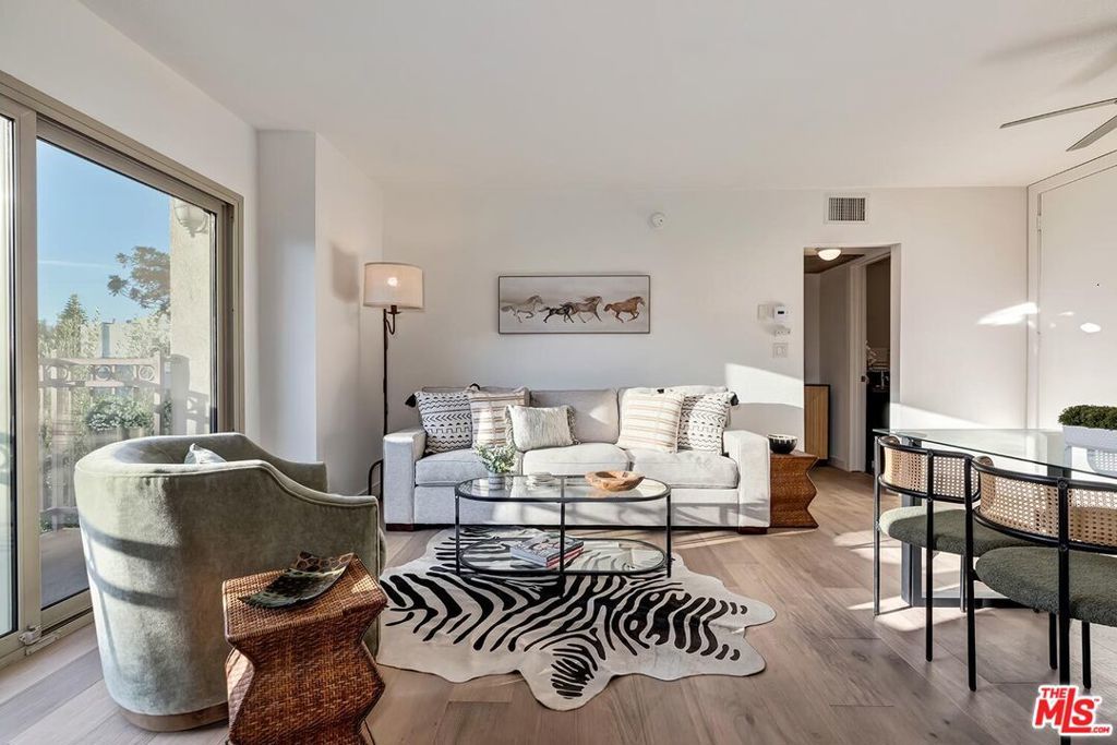 Photo of Listing #25501327