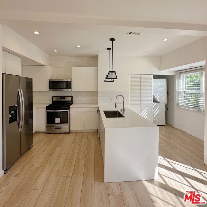 Photo of Listing #25501429