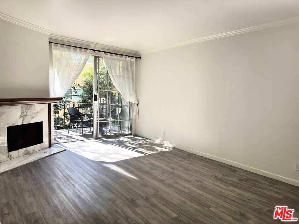 Photo of Listing #25501341