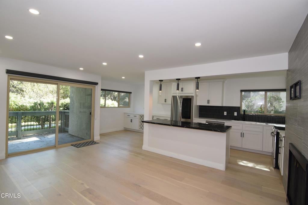 Photo of Listing #V1-28272