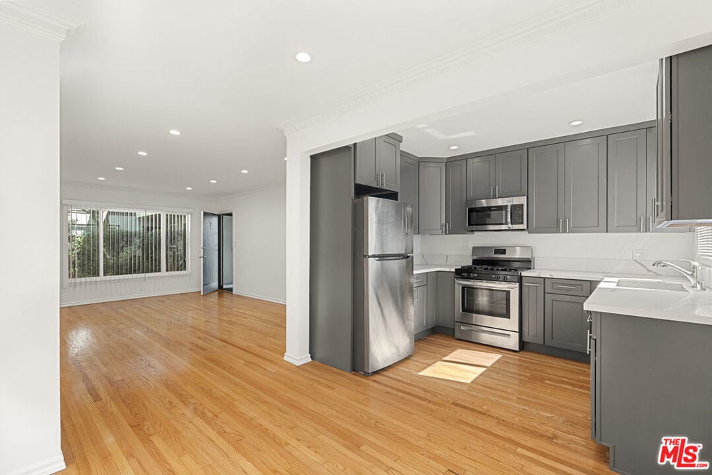 Photo of Listing #25502559