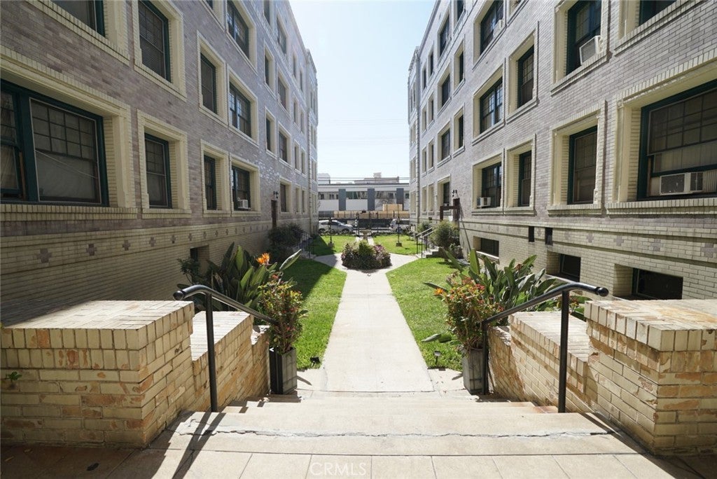 Photo of Listing #WS25041135