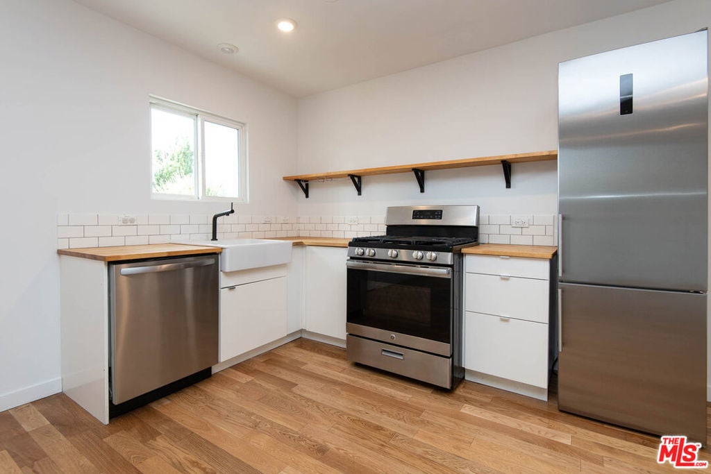 Photo of Listing #25503121