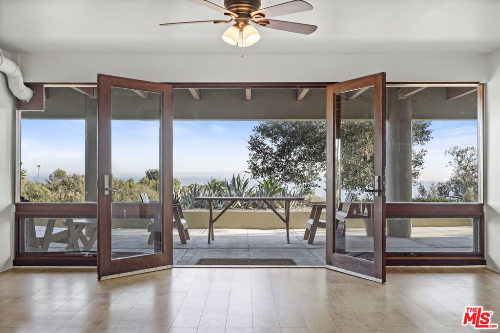 Photo of Listing #25501815