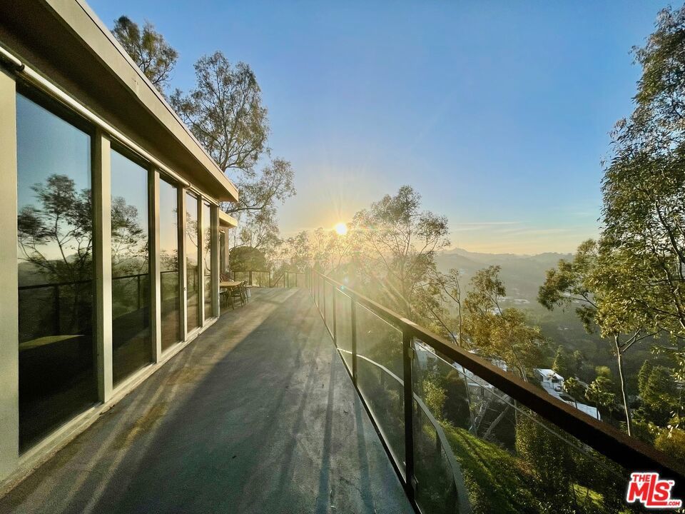 Photo of Listing #25502321