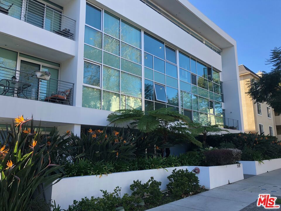 Photo of Listing #25503981