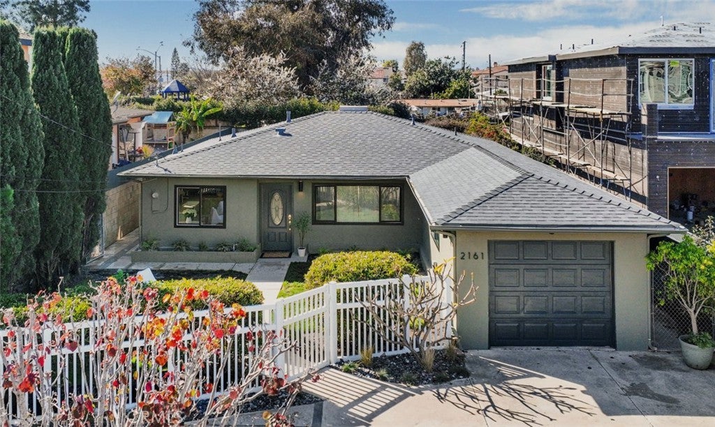 Photo of Listing #PW25043744