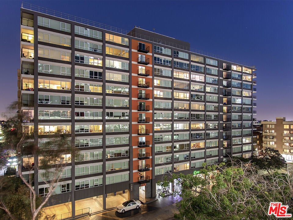 Photo of Listing #25504565