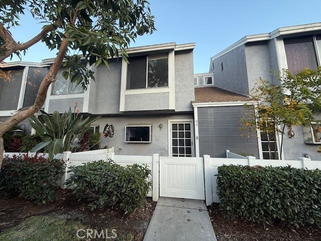 Photo of Listing #OC25044593