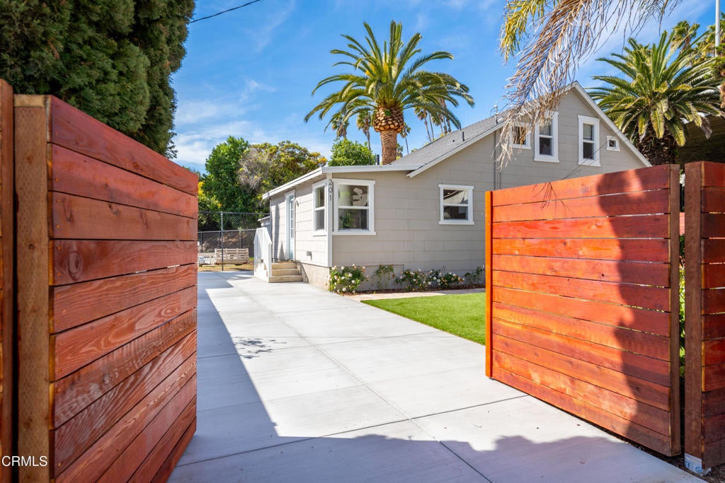 Photo of Listing #V1-28392