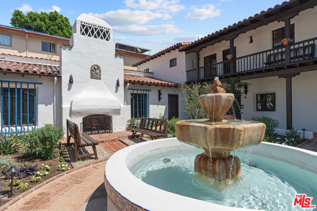 Photo of Listing #25505017