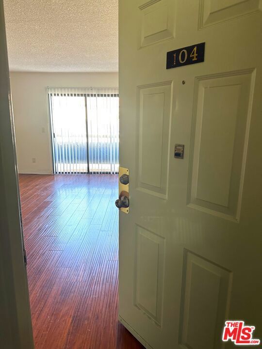 Photo of Listing #25504849