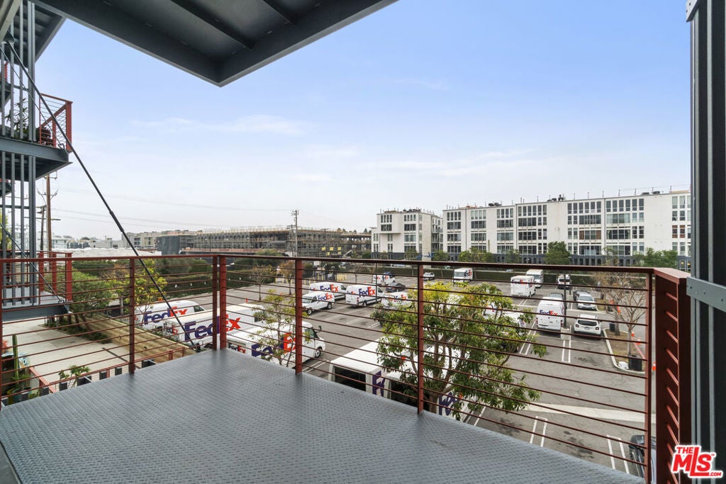 Photo of Listing #25505183