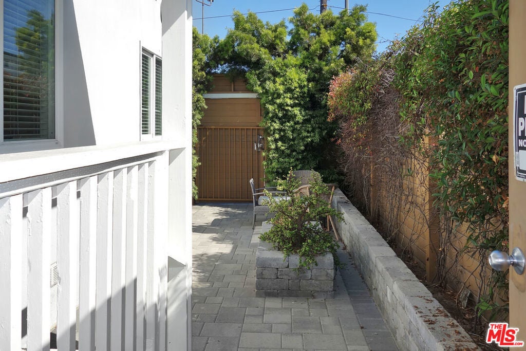 Photo of Listing #25505093