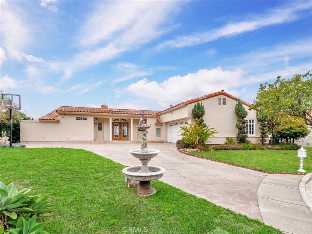 Photo of Listing #PV25046682