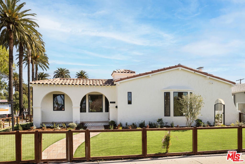 Photo of Listing #25506159