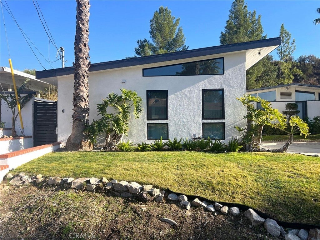 Photo of Listing #SR25046923