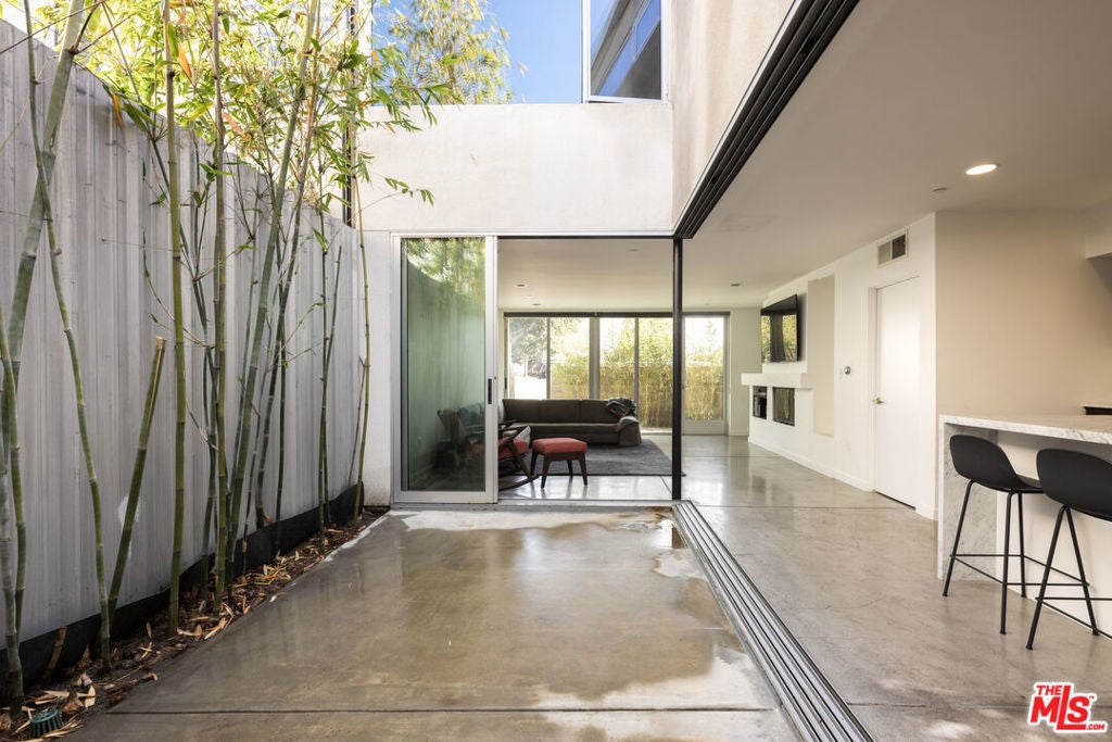 Photo of Listing #25506249