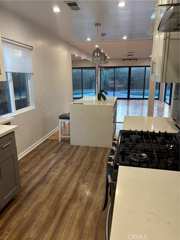 Photo of Listing #SR25048109