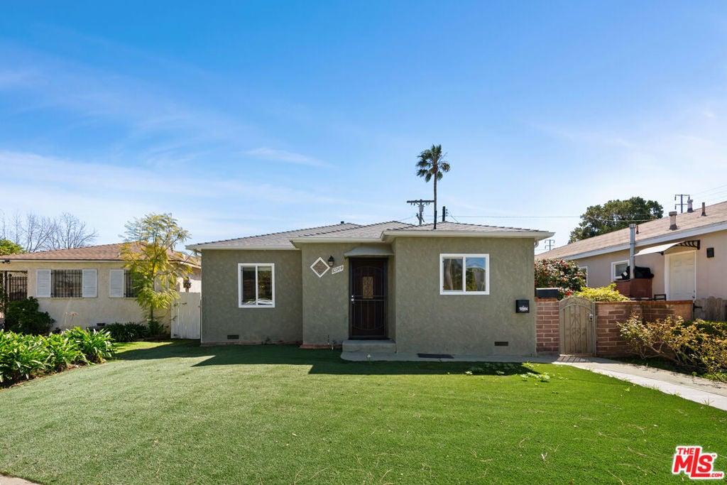 Photo of Listing #25506889