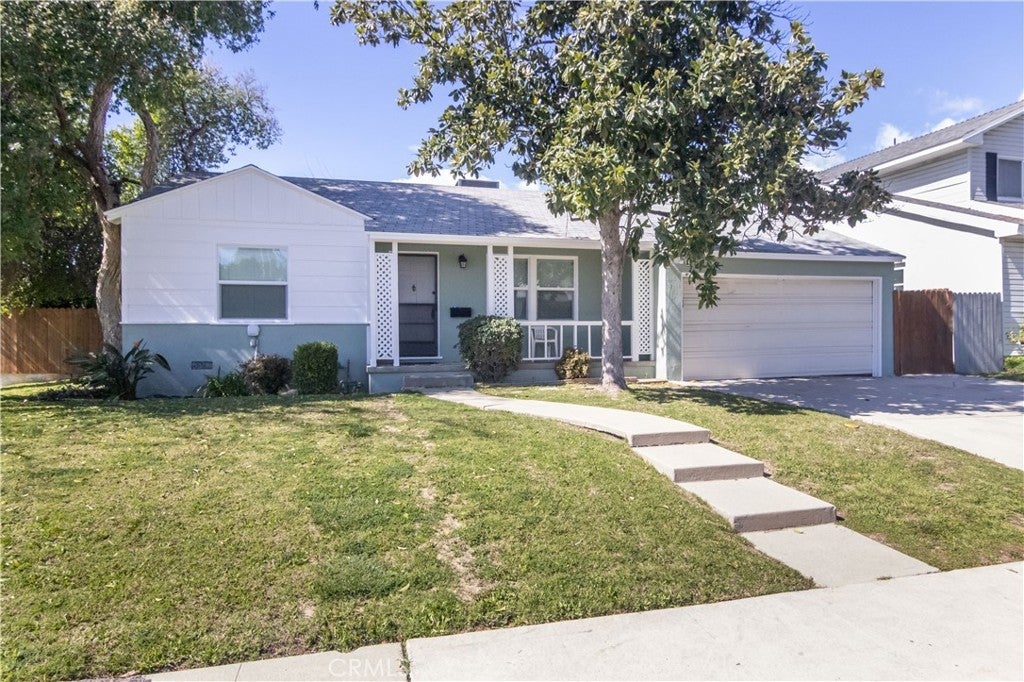 Photo of Listing #SR25047330