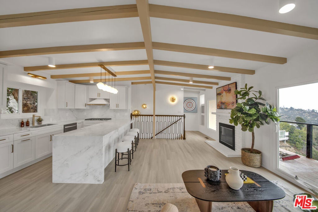 Photo of Listing #25507633