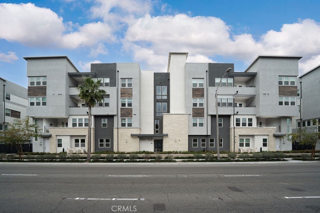 Photo of Listing #OC25049720