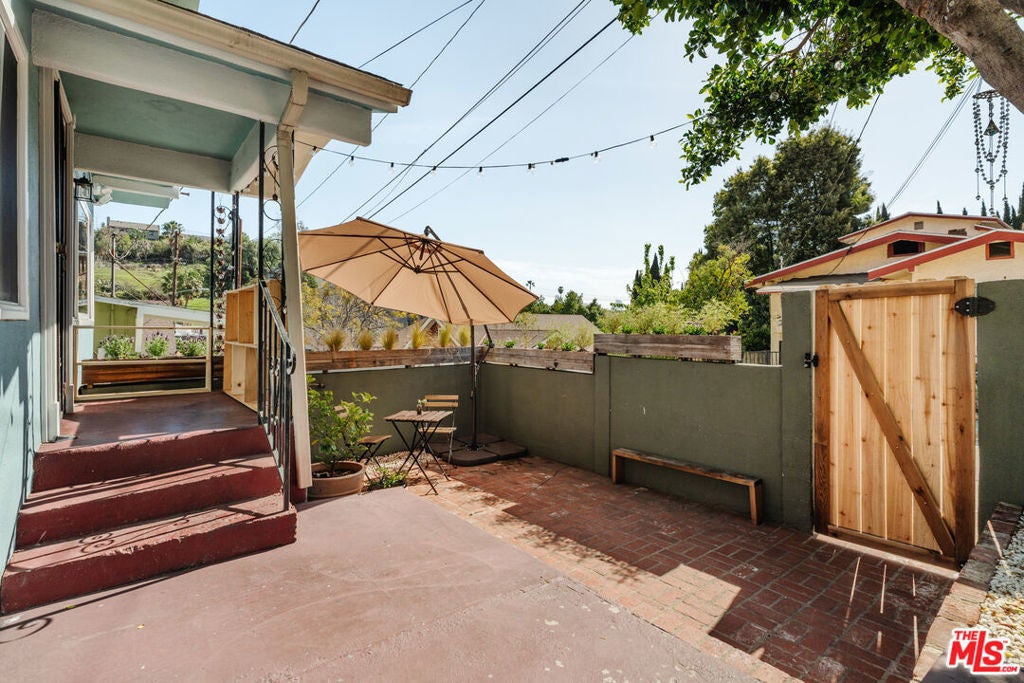 Photo of Listing #25505229