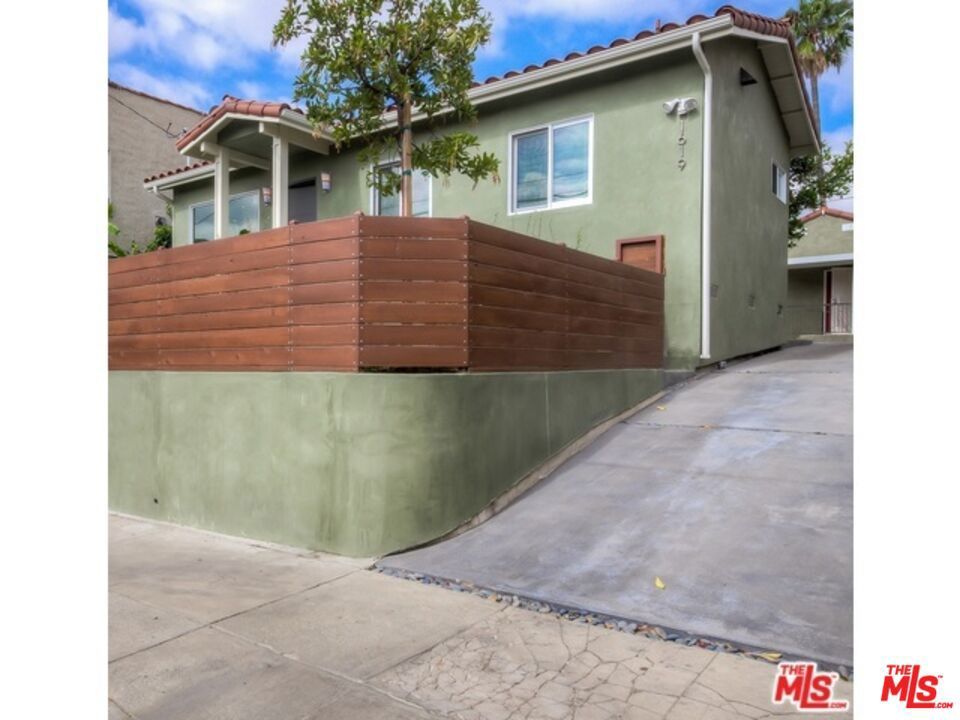 Photo of Listing #25508156