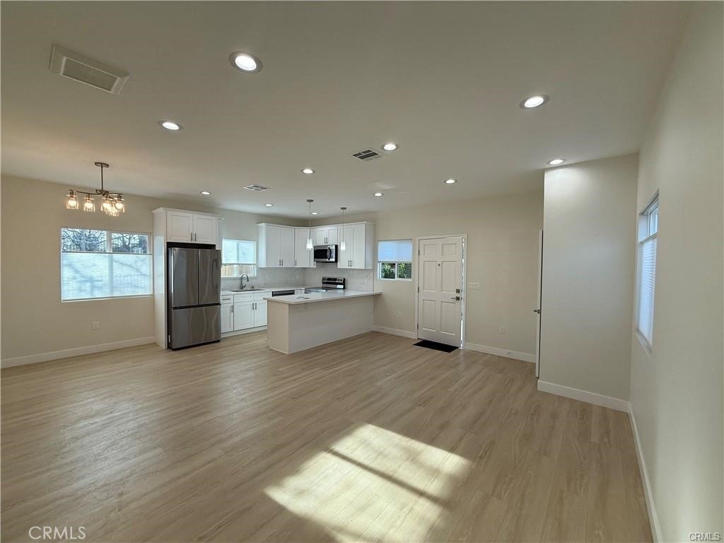 Photo of Listing #SR25051409