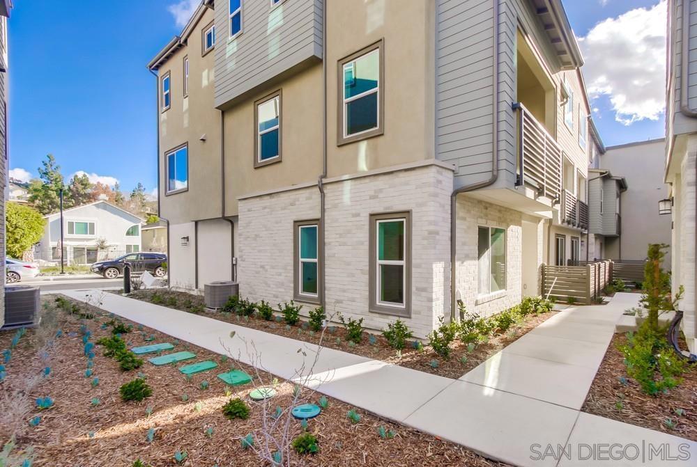 Photo of Listing #250020996SD