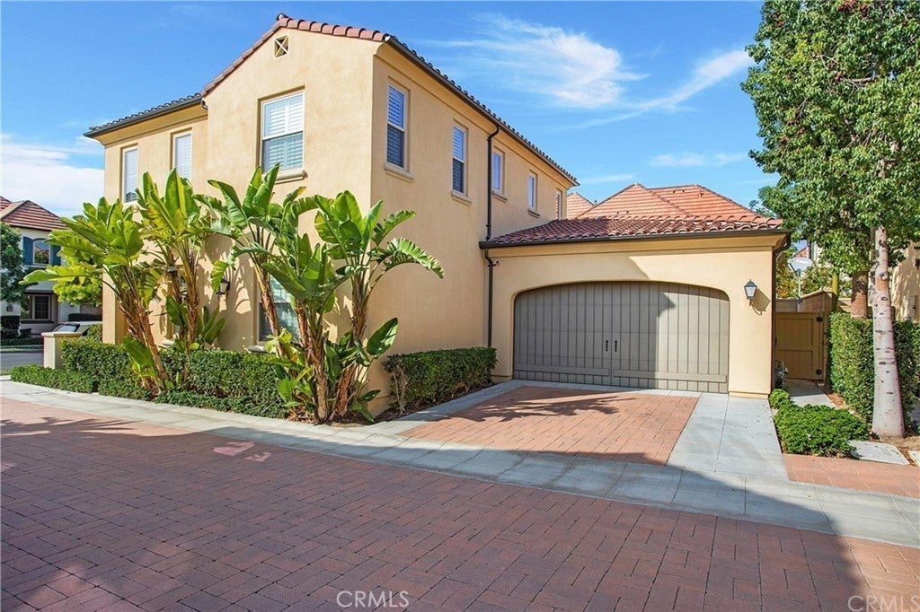 Photo of Listing #OC25052359