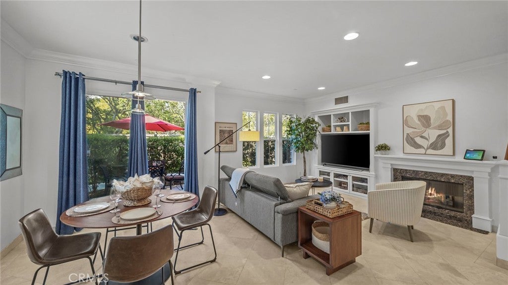 Photo of Listing #OC25046767