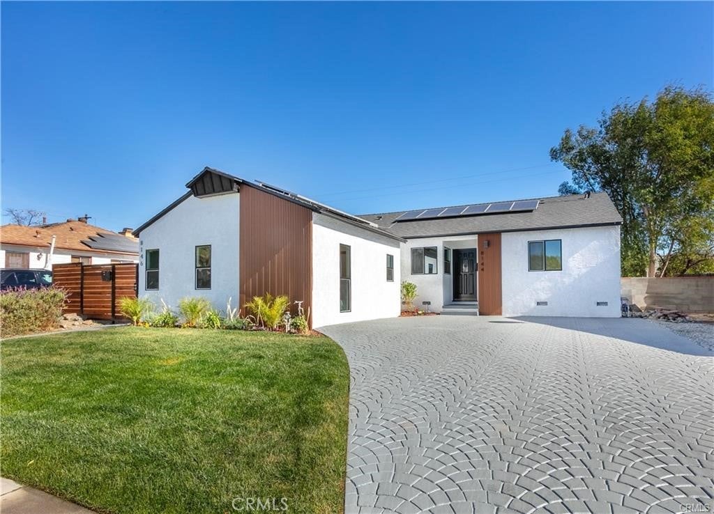 Photo of Listing #SR25050457