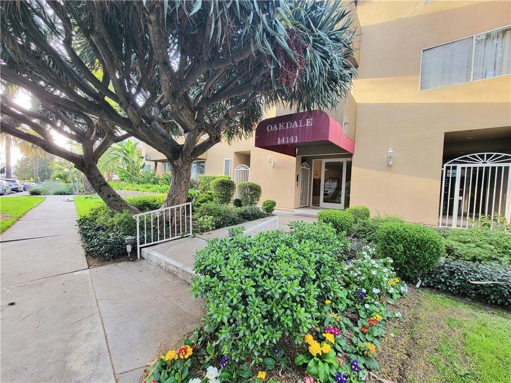 Photo of Listing #SR25051776