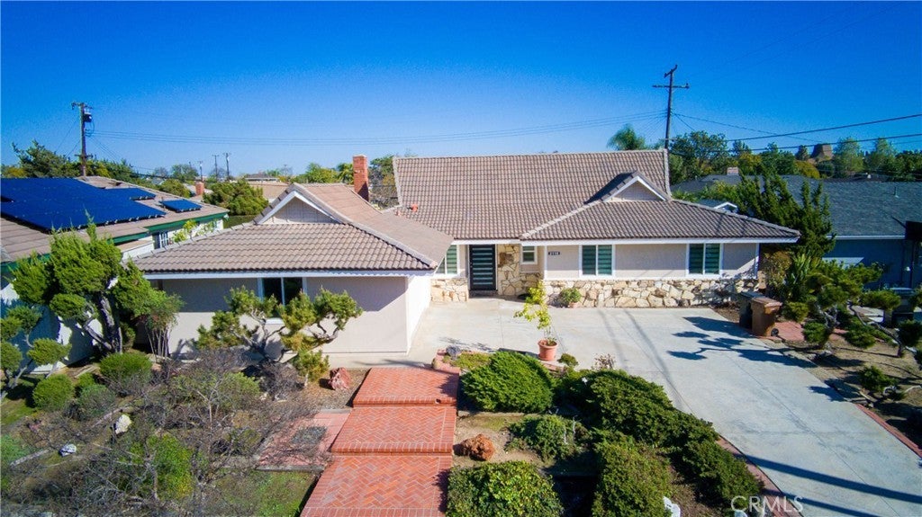 Photo of Listing #PW25053281