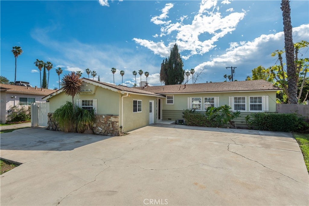 Photo of Listing #SR25054017