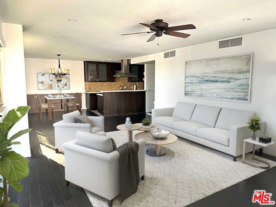 Photo of Listing #25510337