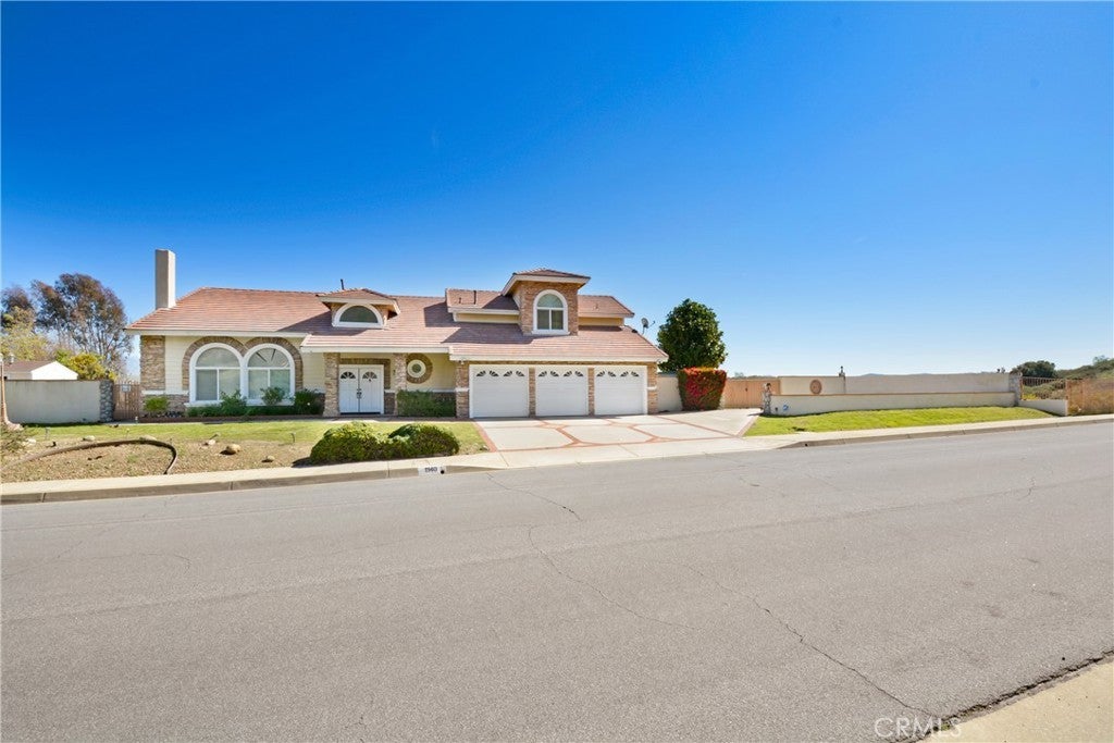 Photo of Listing #CV25054732