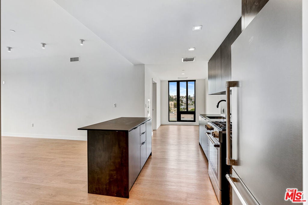 Photo of Listing #25510557