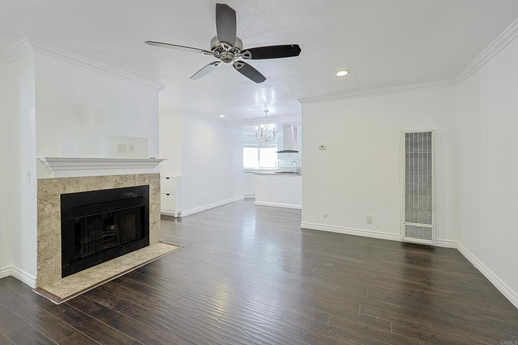 Photo of Listing #PTP2501788